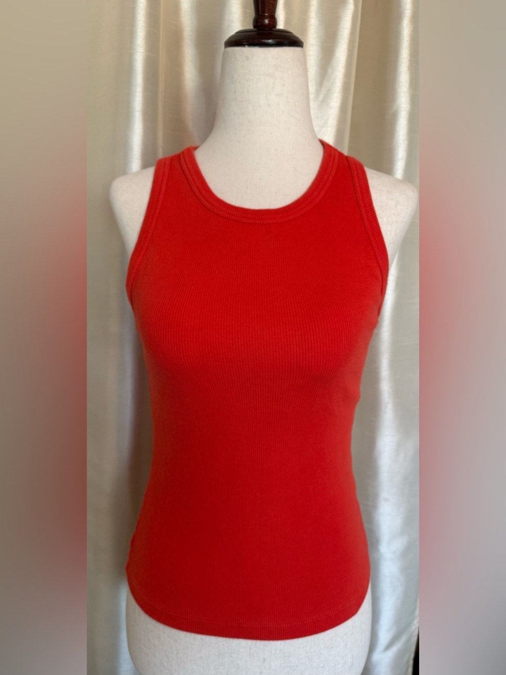 Boden Women’s Sleeveless Rib Tank Top - Red